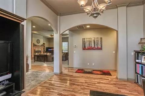 359 Leandra Ln, Eagle Point, OR 97524 photo 10