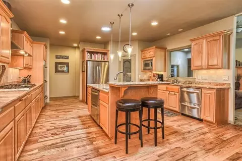 359 Leandra Ln, Eagle Point, OR 97524 photo 13