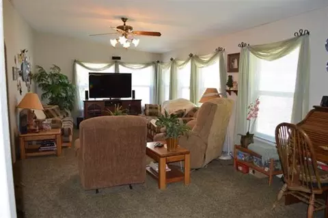 262 Chateau, Eagle Point, OR 97524 photo 34