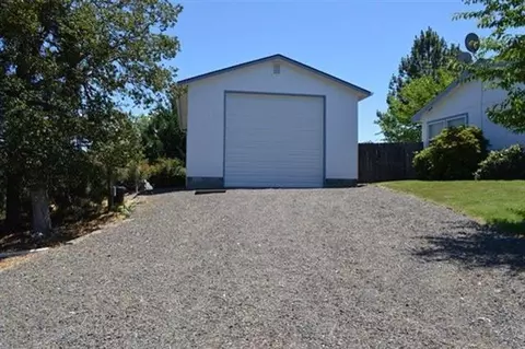262 Chateau, Eagle Point, OR 97524 photo 22