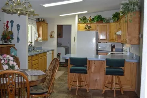 262 Chateau, Eagle Point, OR 97524 photo 29