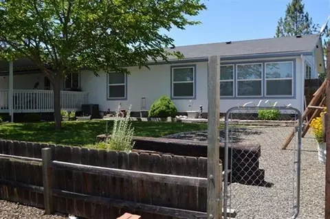 262 Chateau, Eagle Point, OR 97524 photo 10