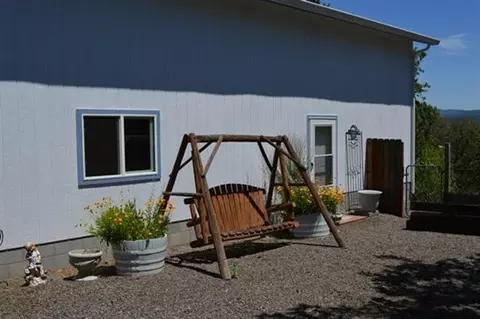 262 Chateau, Eagle Point, OR 97524 photo 13