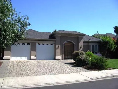 155 Bellerive Dr, Eagle Point, OR 97524 photo 1