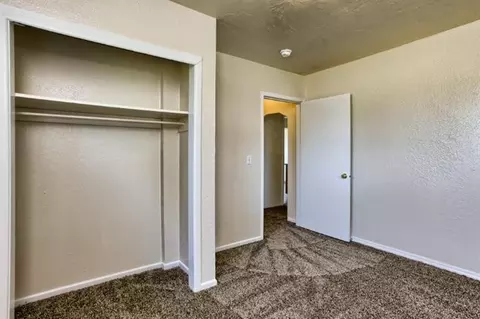 5476 Upton Rd, Central Point, OR 97502 photo 17