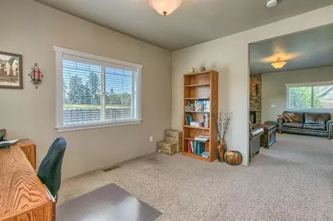 22 Portabello Way, Eagle Point, OR 97524 photo 11