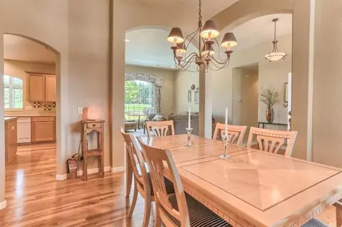 161 Keystone Way, Eagle Point, OR 97524 photo 5