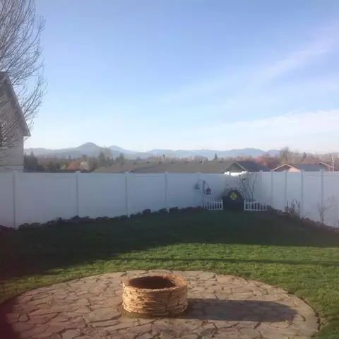 431 Phyllis Dr, Eagle Point, OR 97524 photo 28