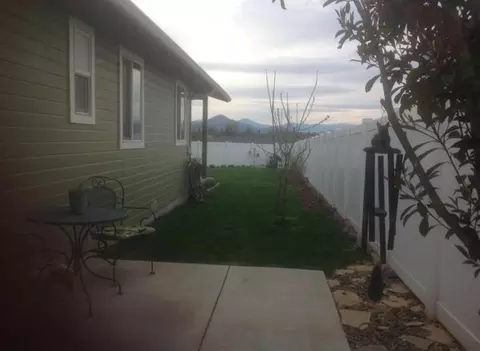 431 Phyllis Dr, Eagle Point, OR 97524 photo 26