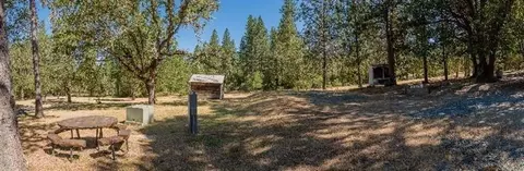 5686 Evans Creek Rd, Rogue River, OR 97537 photo 9