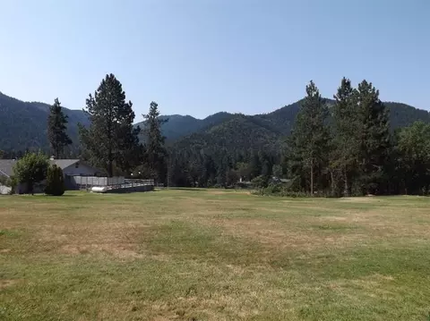 3701 Foothill Blvd, Grants Pass, OR 97526 photo 8