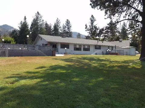 3701 Foothill Blvd, Grants Pass, OR 97526 photo 29