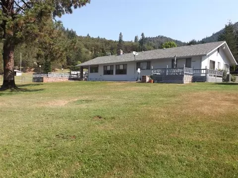 3701 Foothill Blvd, Grants Pass, OR 97526 photo 6