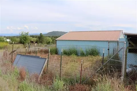 110 Chateau Dr, Eagle Point, OR 97524 photo 34