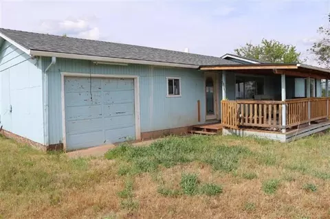 110 Chateau Dr, Eagle Point, OR 97524 photo 3