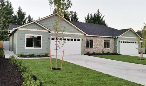 382 Live Oak Loop, Central Point, OR 97502 photo 1