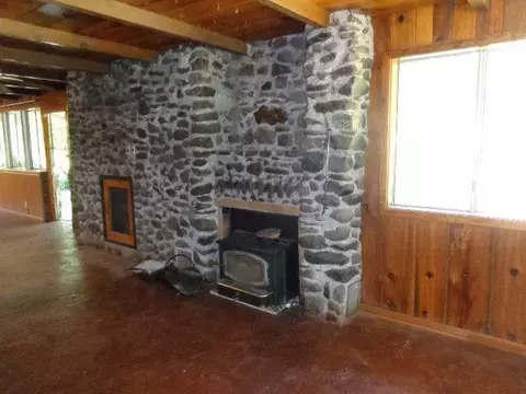 9680 E Antelope Rd, Eagle Point, OR 97524 photo 2