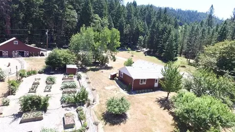 1057 Eakin Rd, Azalea, OR 97410 photo 23