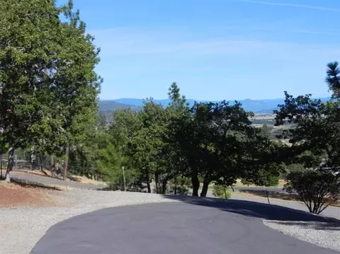 268 Leafwood Dr, Eagle Point, OR 97524 photo 25