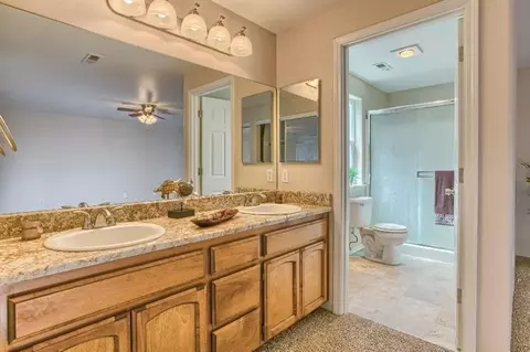606 B St, Phoenix, OR 97535 photo 26