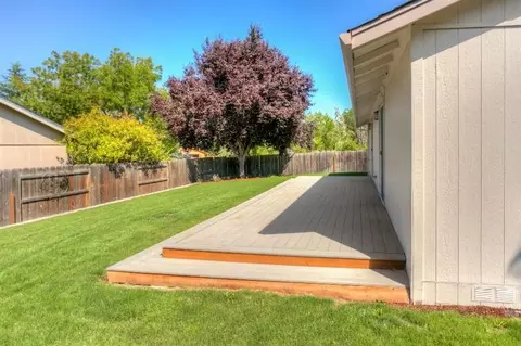 606 B St, Phoenix, OR 97535 photo 32
