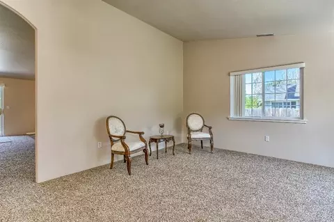606 B St, Phoenix, OR 97535 photo 9