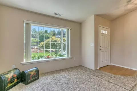 606 B St, Phoenix, OR 97535 photo 10