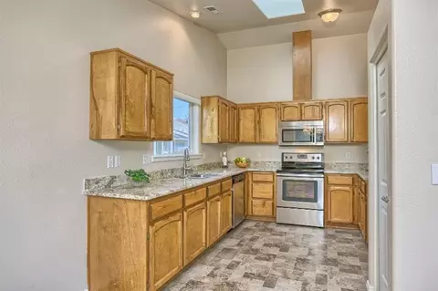 606 B St, Phoenix, OR 97535 photo 20
