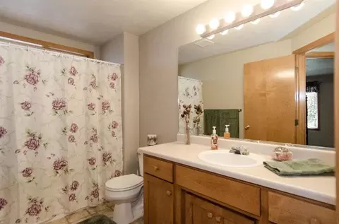 155 Willow Bend Way, Central Point, OR 97502 photo 8
