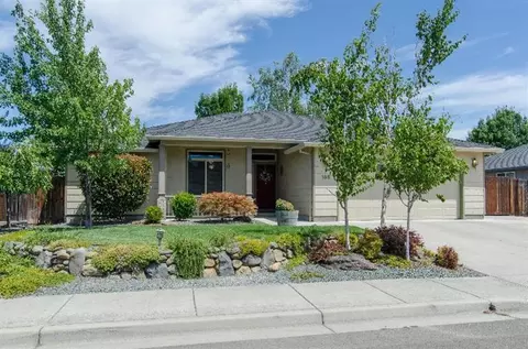 155 Willow Bend Way, Central Point, OR 97502 photo 2