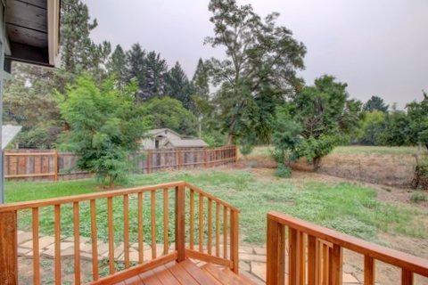 303 Cheryl Ln, Phoenix, OR 97535 photo 20