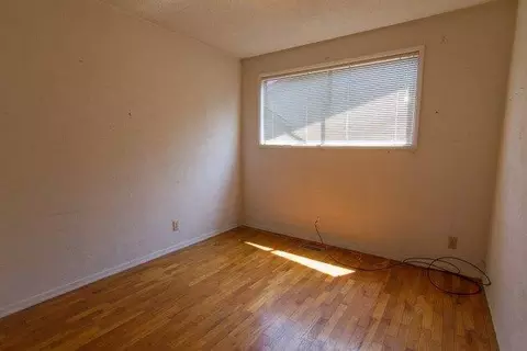 404 S B St, Phoenix, OR 97535 photo 16