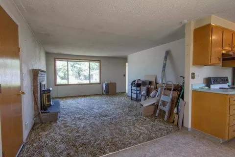 404 S B St, Phoenix, OR 97535 photo 11