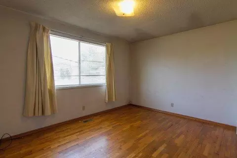 404 S B St, Phoenix, OR 97535 photo 15