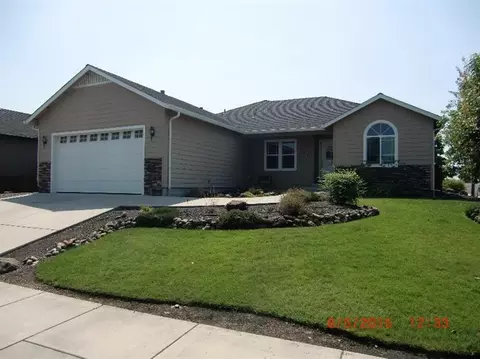 643 Nottingham Ter, Eagle Point, OR 97524 photo 1