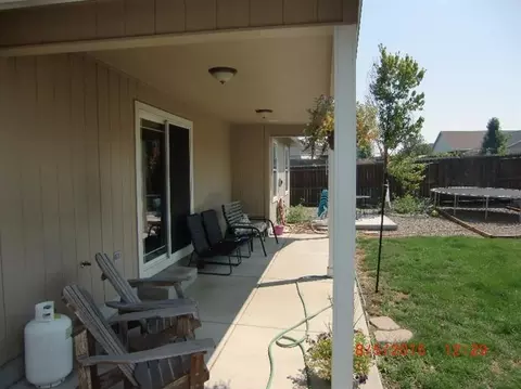 643 Nottingham Ter, Eagle Point, OR 97524 photo 3