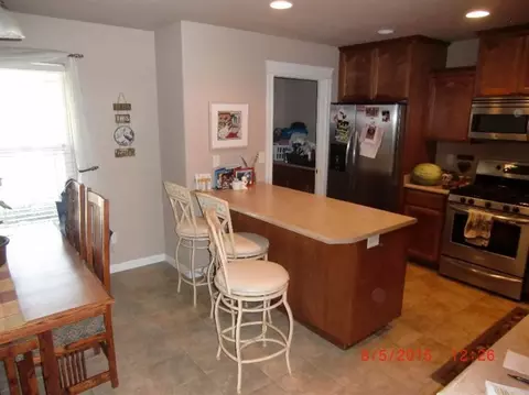 643 Nottingham Ter, Eagle Point, OR 97524 photo 7