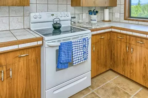 677 Towne St, Grants Pass, OR 97527 photo 35