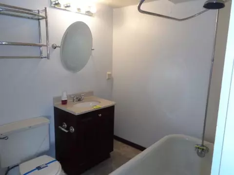 205 Elm, Phoenix, OR 97535 photo 8