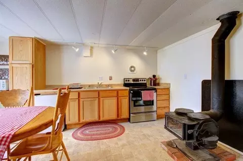 5944 Harris Rd, Central Point, OR 97502 photo 8