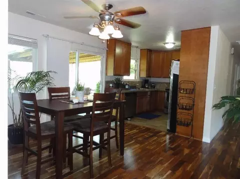 387 Crestview Loop, Grants Pass, OR 97527 photo 5