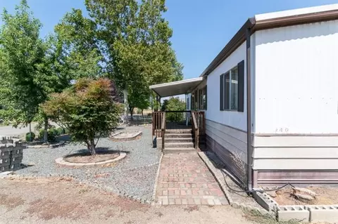 6960 Pinehurst St, Central Point, OR 97502 photo 4