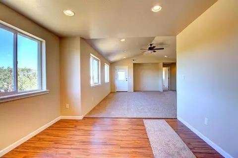 379 N Deanjou Ave, Eagle Point, OR 97524 photo 17