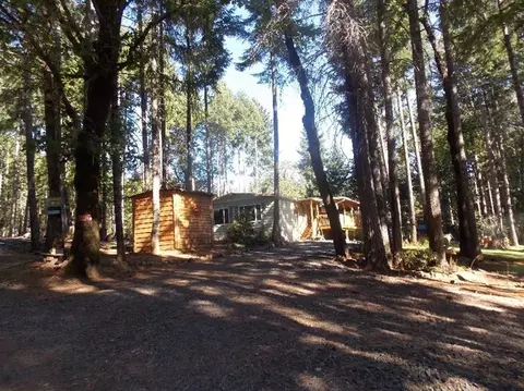 302 Arrowhead, O'brien, OR 97534 photo 2