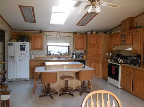960 Messinger Rd, Grants Pass, OR 97527 photo 7