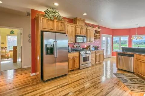 331 Augusta Ct, Eagle Point, OR 97524 photo 12