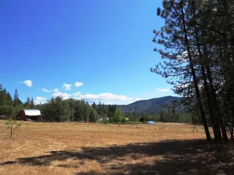 16282 Water Gap Rd, Williams, OR 97544 photo 9
