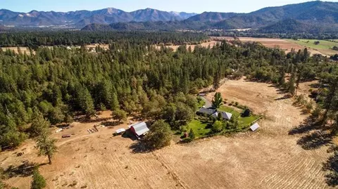 16282 Water Gap Rd, Williams, OR 97544 photo 10