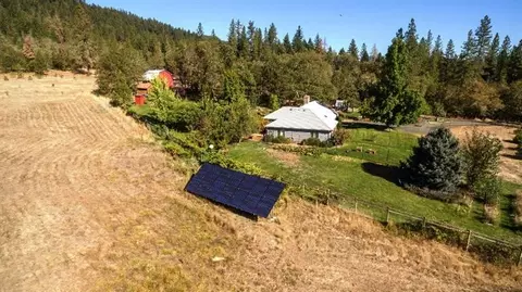 16282 Water Gap Rd, Williams, OR 97544 photo 11