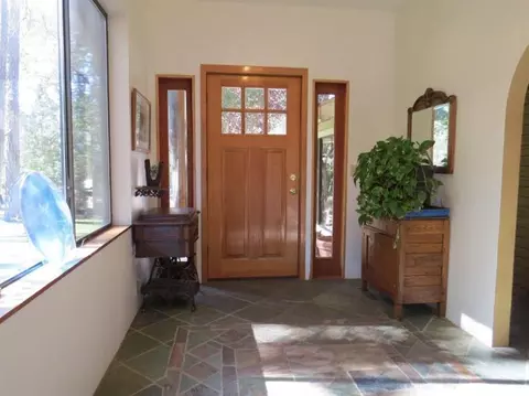 2320 Long Branch Rd, Eagle Point, OR 97524 photo 5